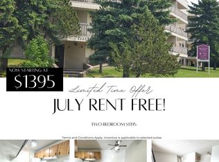 2303 38th St NW, Edmonton, AB T6L 4K8