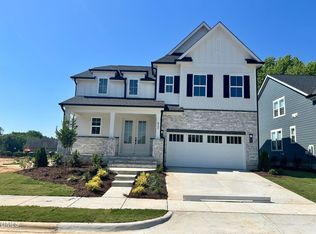 820 Ballaster Rd, Fuquay Varina, NC 27526
