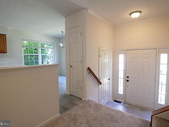 3rd image of 13816 Ashington Ct