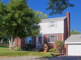 345 Spring Valley Rd, Pittsburgh, PA 15243