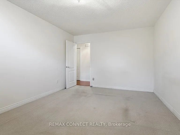 4 Sunrise Ct — Photo 15