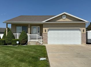 2148 W 2100 S, Syracuse, UT 84075