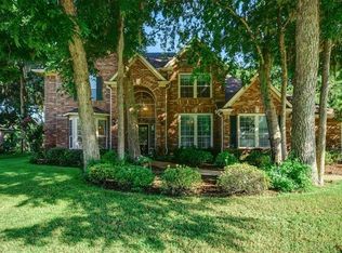 5127 Oxbow Cir E, Weston Lakes, TX 77441