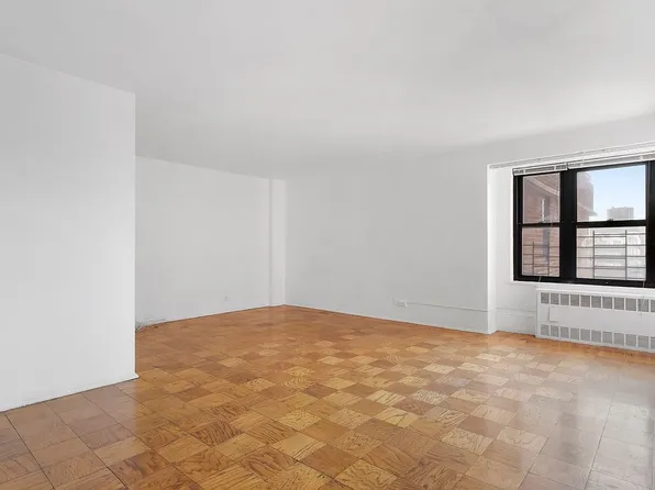 210 Broadway APT H1401, Manhattan, NY 10002