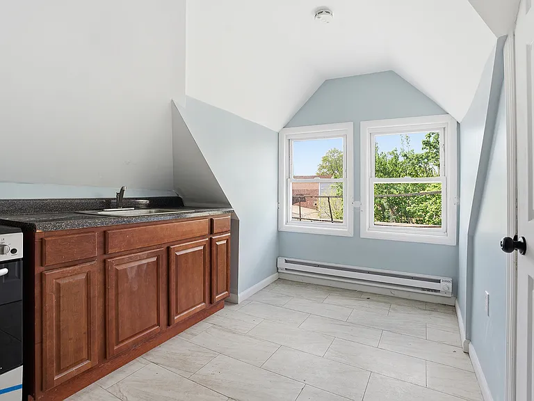 921 S 17th St #3 — Photo 3