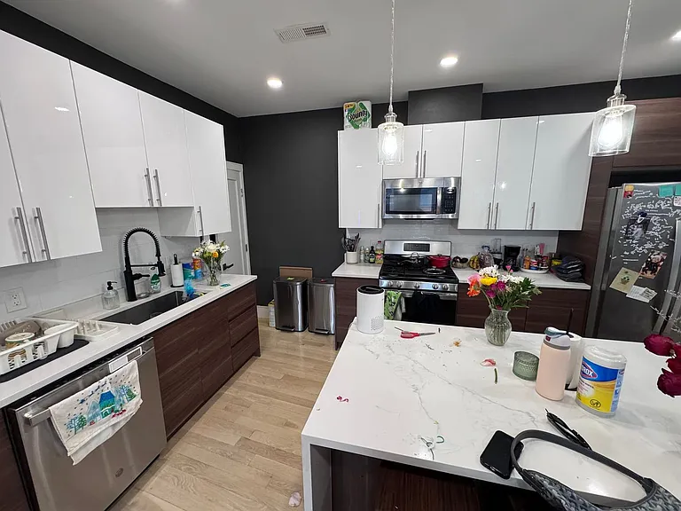 9 University Rd #1 — Photo 19