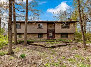8516 W Britton Rd, West Salem, OH 44287