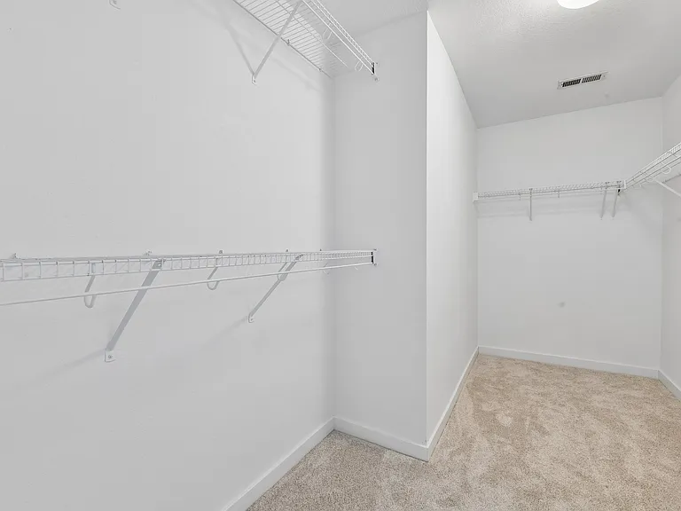 10094 Amston St — Photo 15