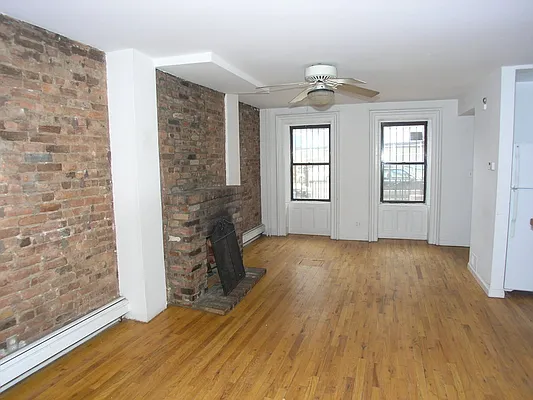 Rented by Townsley & Gay, LLC | media 22