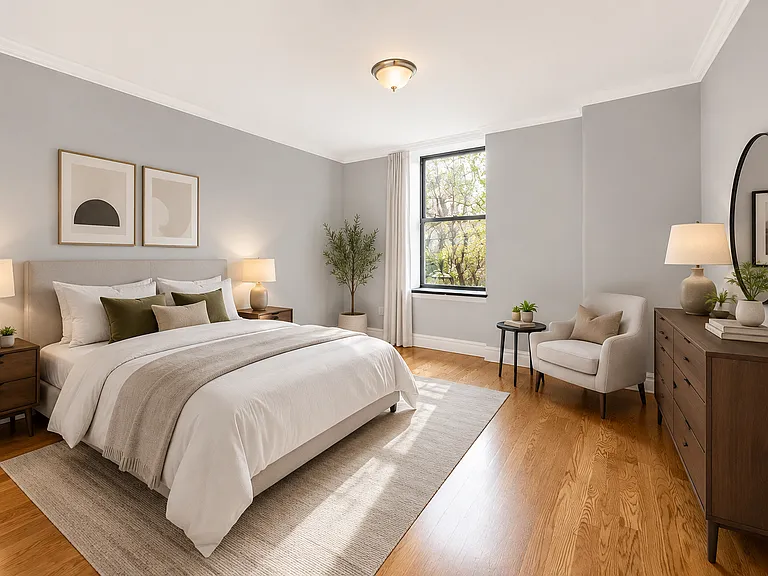 432 E 13th St #23 — Photo 3