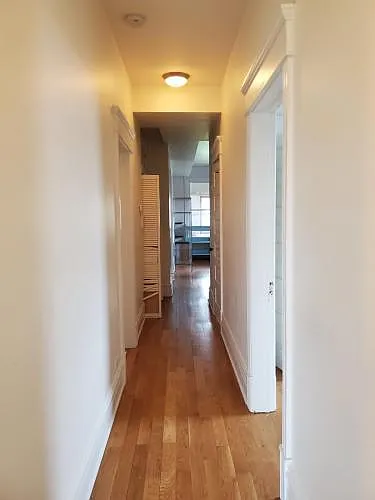 717 W Roscoe St #3 — Photo 15