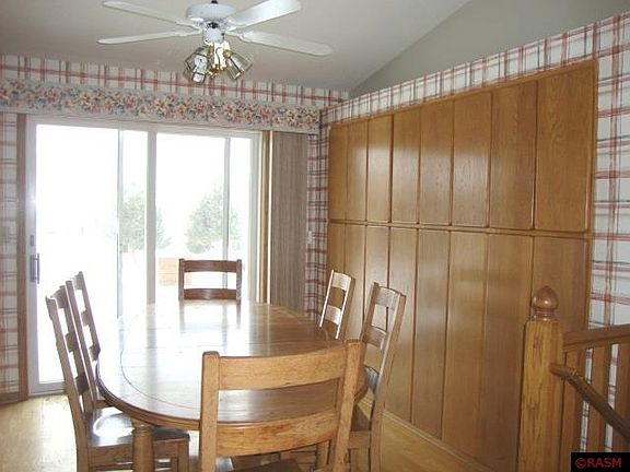 5th image of 209 James Ct