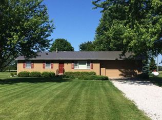 67378 Blue School Rd, Constantine, MI 49042