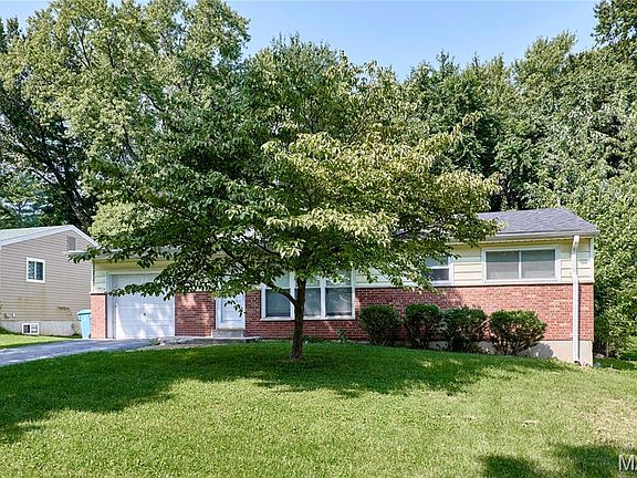 2nd image of 145 Clearview Dr