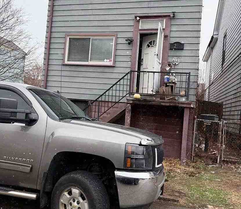 1st image of 4237 Wood St