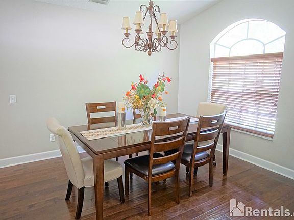 4th image of 15004 Arbor Hollow Dr
