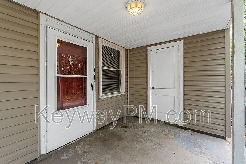 Building Photo - 3018 Acorn Rd