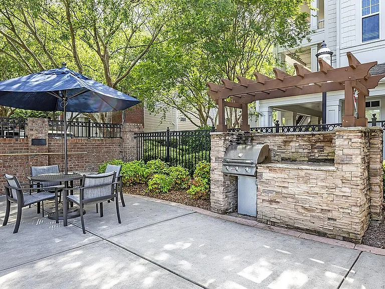 Haven at Birkdale Village Grill Area