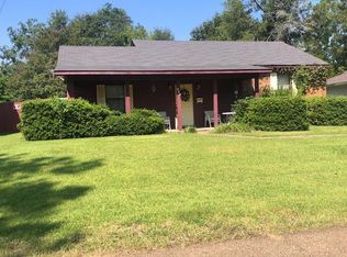 523 Hillcrest Ave, McComb, MS 39648