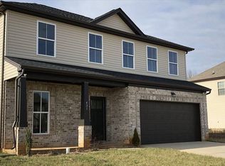 431 Golf Club Ln, Springfield, TN 37172