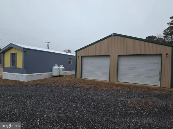 4008 Market St, Snow Hill, MD 21863