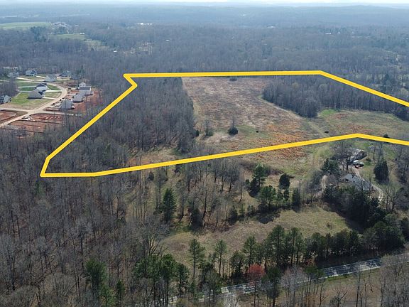3rd image of 586 State Highway 62 E