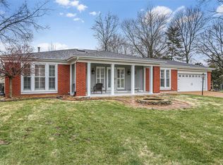 1331 Benbush Dr, Saint Louis, MO 63146