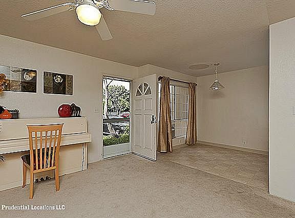 2nd image of 353 Mananai Pl #36C