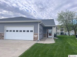 265 Langworthy Ln, Seward, NE 68434