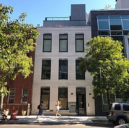 207 North 5th Street in Williamsburg