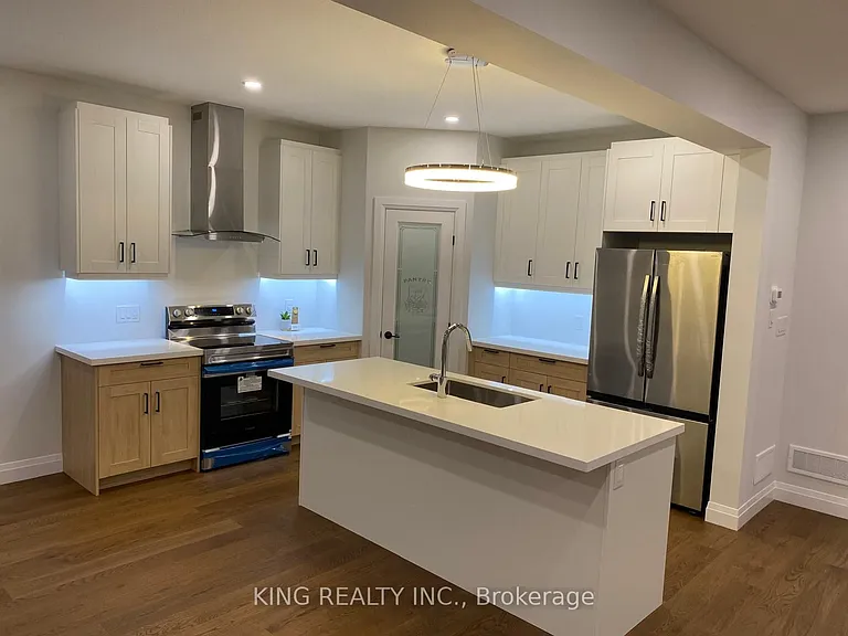 1316 Honeywood Dr #UPPER — Photo 4