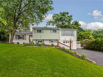 220 Aberdeen Dr, Oakdale, PA, 15071