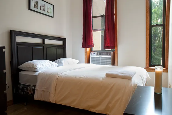 Rented by Easy Rental LLC | media 39