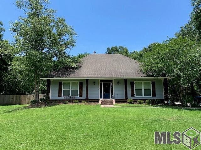 1st image of 8240 Lake Park Dr