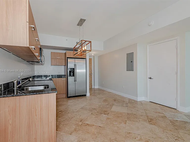 350 S Miami Ave #3711 — Photo 9