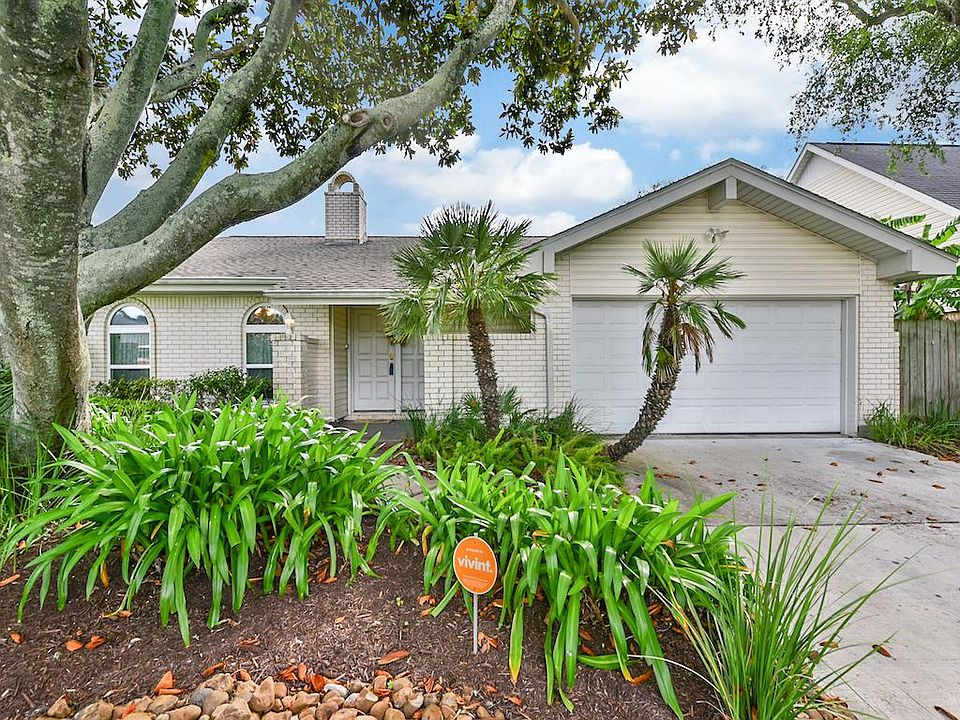 1st image of 2609 Beluche Dr