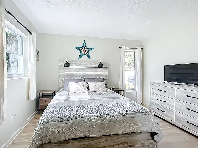 490 N Briarcreek Point — Photo 18