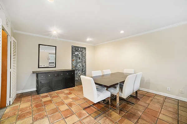 Sold by Home Ambassadors | media 3