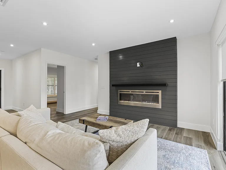 11311 Pond View Dr #C203 — Photo 16