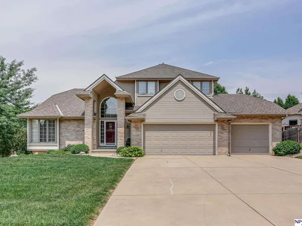 13034 Binney St, Omaha, NE 68164