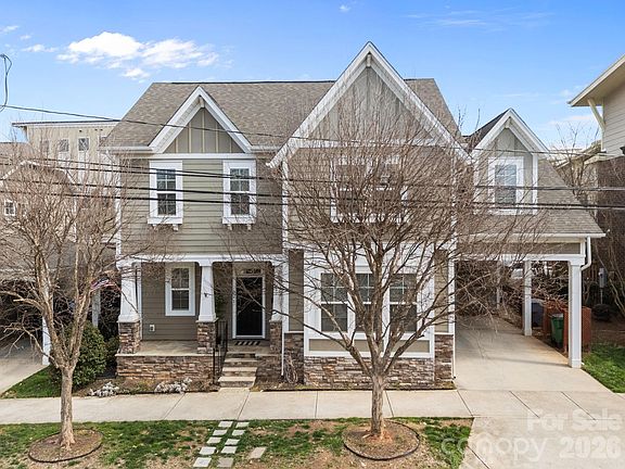 2nd image of 821 Herrin Ave