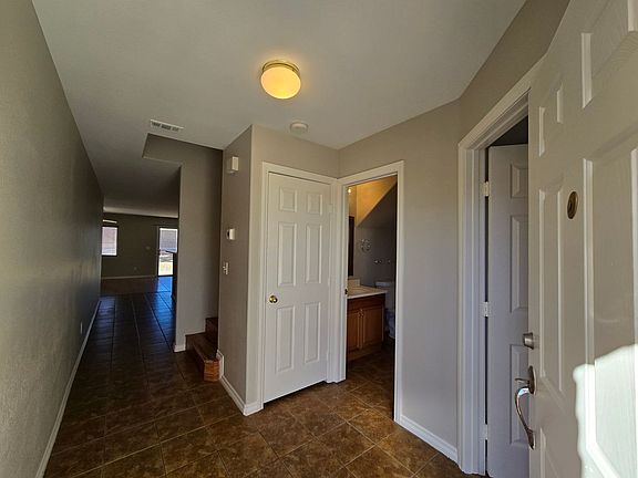2nd image of 4937 Drifting Pebble St