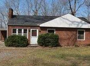 1647 Oak St, Morristown, TN 37813