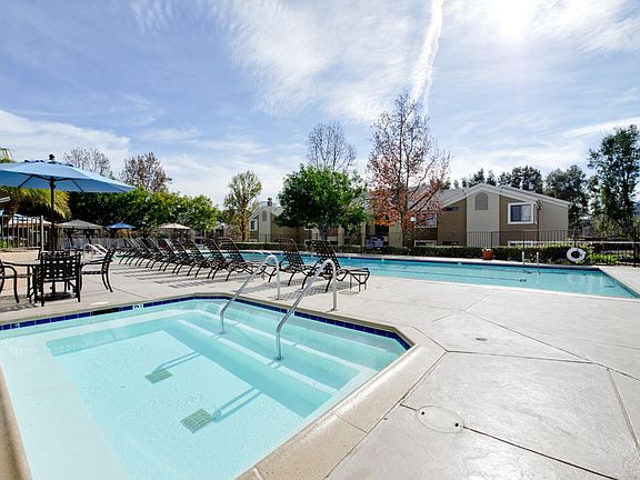 2nd image of 10081 Rio San Diego Dr APT 333