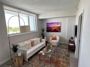 1900 SW 36th Ave #101, Fort Lauderdale, FL 33312