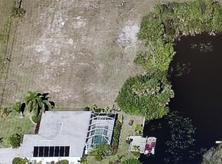 9 SW 22nd Ct, Cape Coral, FL 33991