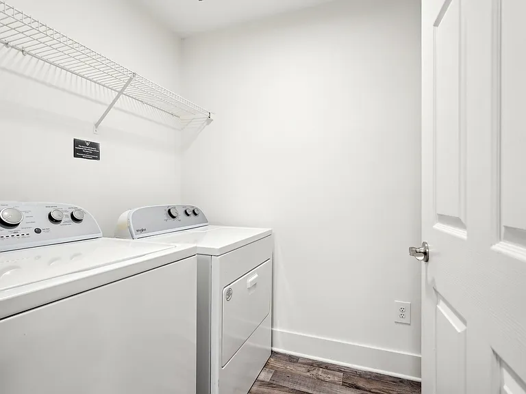 Wesley Hampstead Apartments at Douglasville — Photo 10