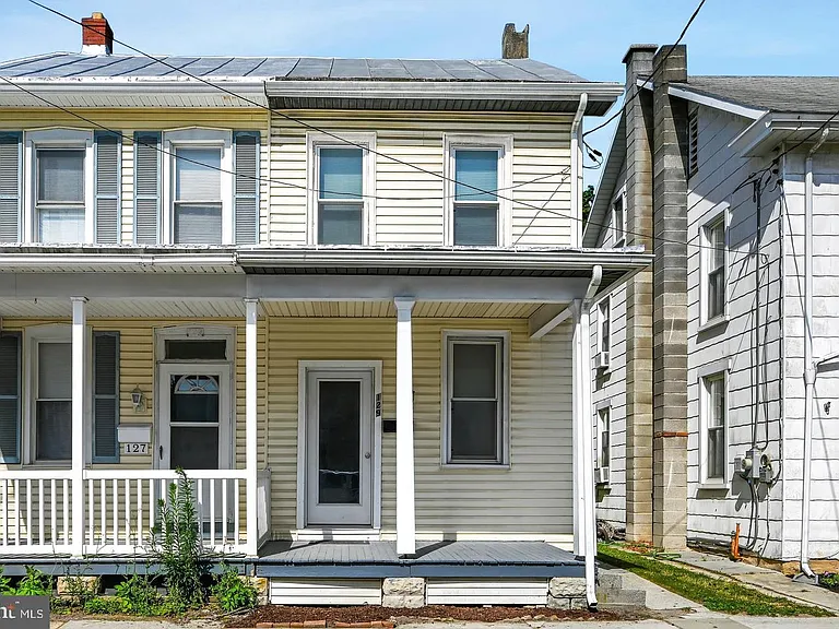 129 N Railroad St — Photo 17