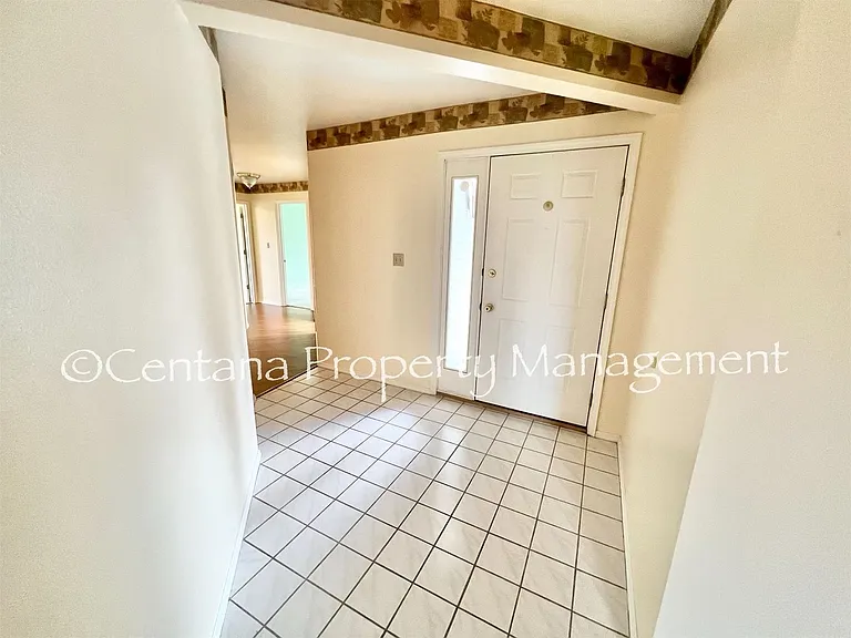 3101 Dixon St — Photo 7