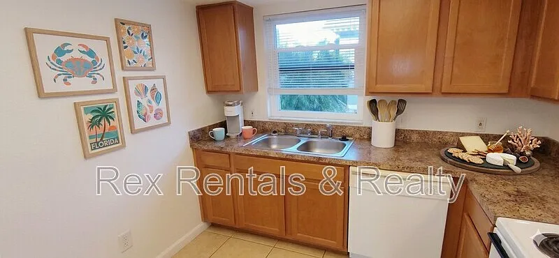 2 bed, 1.0 bath, 850 sqft, $1,640 — Photo 3